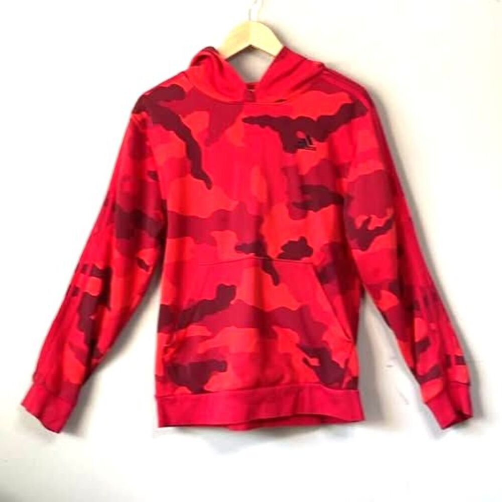 Adidas red camo print youth XL 18-20 like new